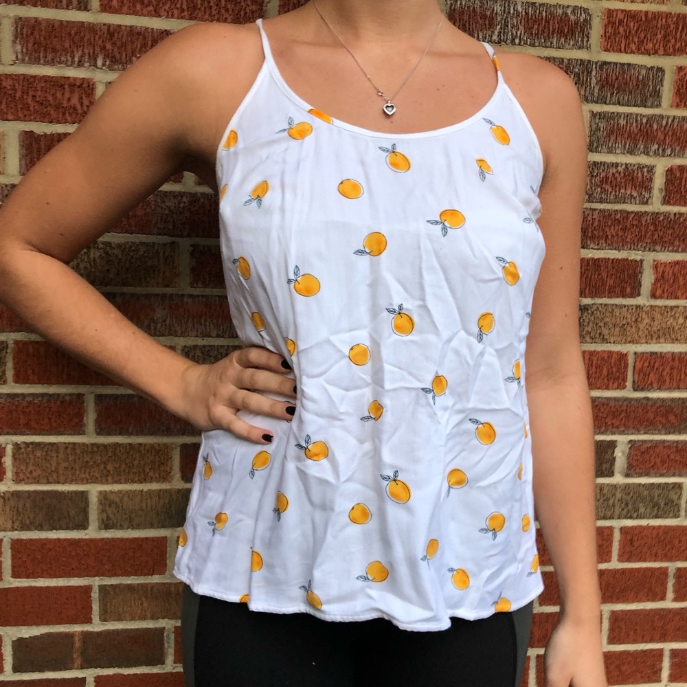 Tank top with oranges